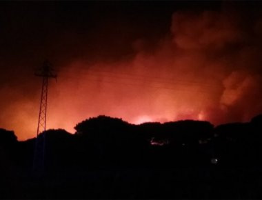 Ισπανία: 50.000 άνθρωποι εγκλωβισμένοι από τις τεράστιες δασικές πυρκαγιές